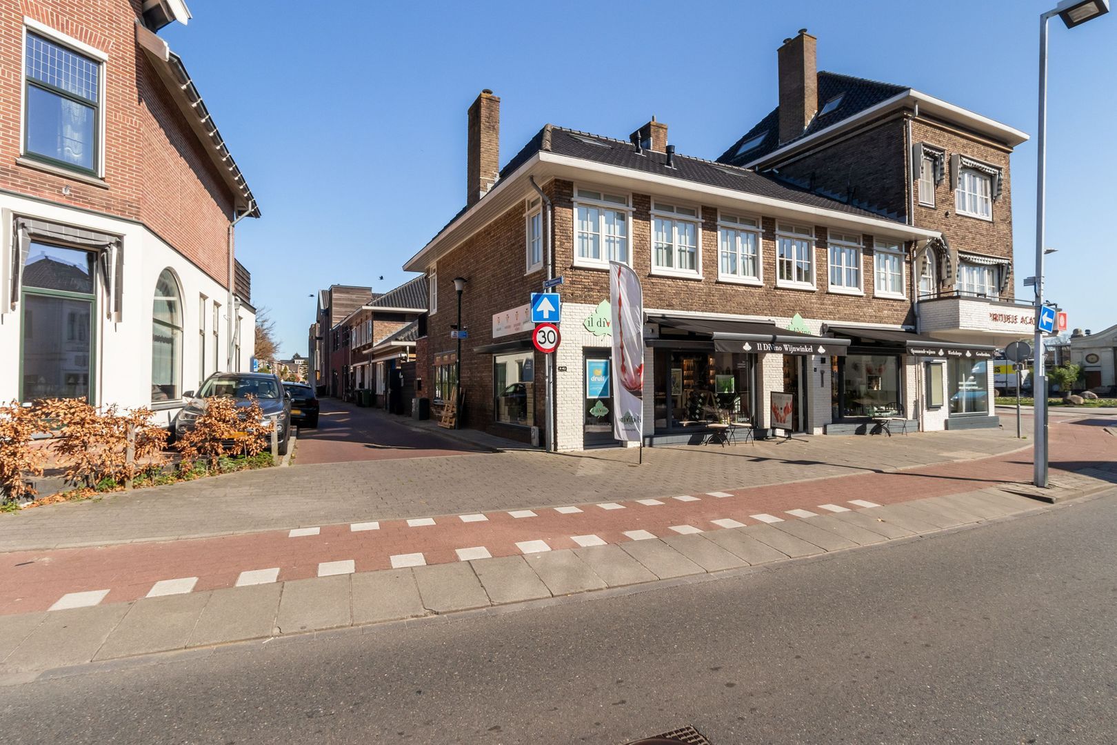 Diepeweg 2 A, Hilversum foto-16 blur