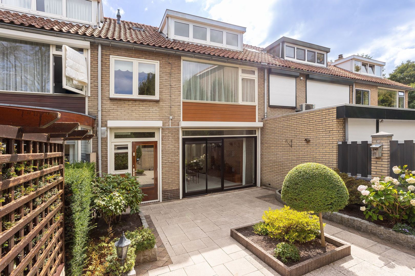 Vernhoutstraat 12, Hilversum foto-29 blur