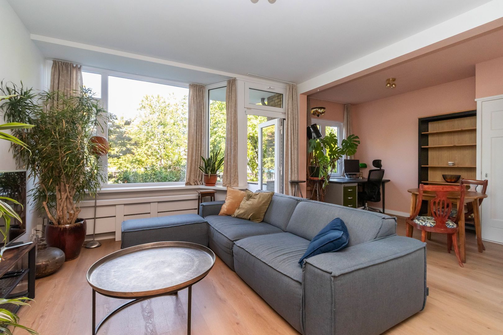 Admiraal de Ruyterlaan 59, Hilversum foto-4 blur