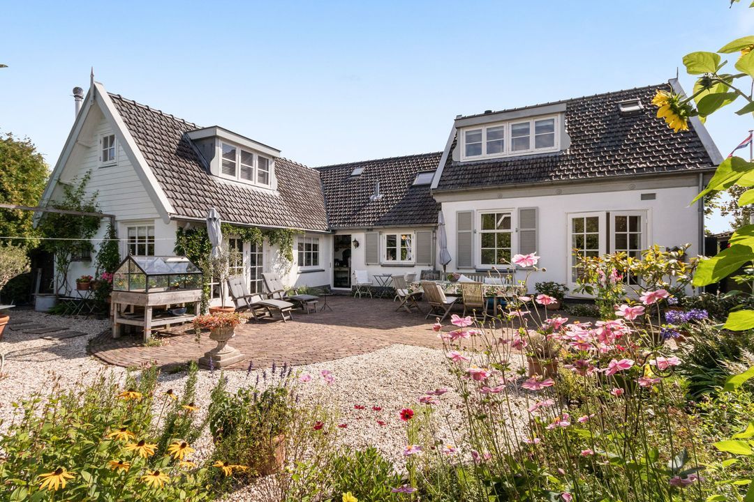 Kortenhoefsedijk 44, Kortenhoef