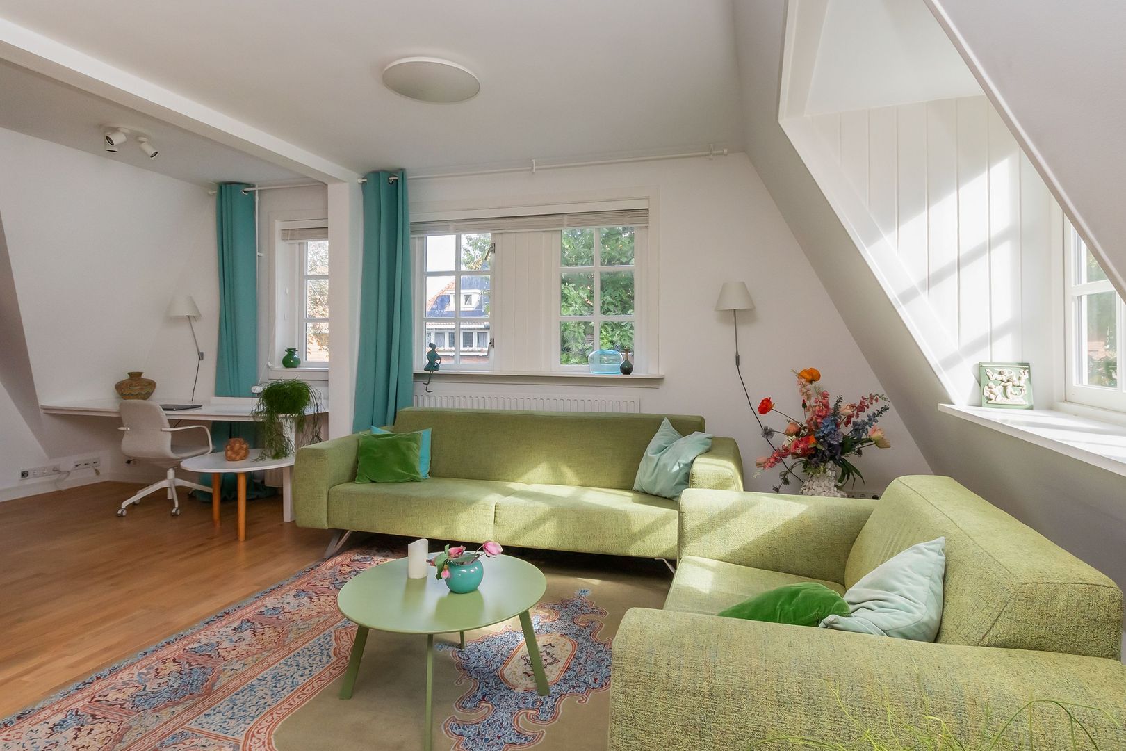 Gijsbrecht van Amstelstraat 349, Hilversum foto-12 blur