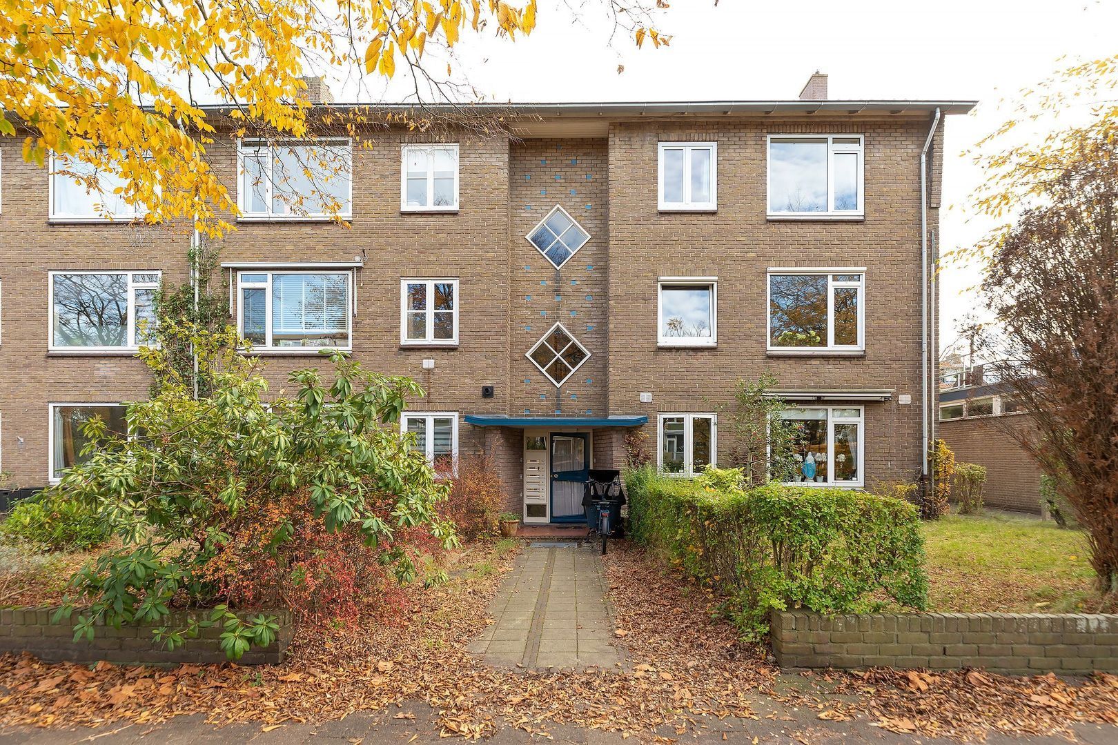 Admiraal de Ruyterlaan 27, Hilversum foto-21 blur