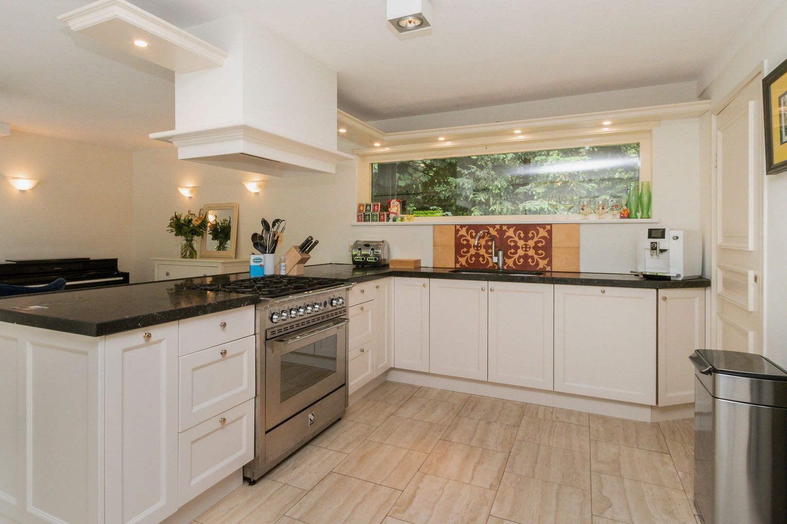 Noodweg 32 A, Hilversum foto-10 blur