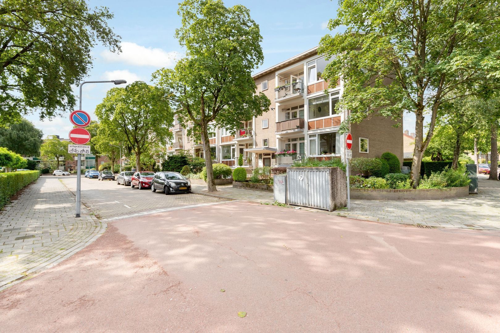 Willem Barentszweg 46, Hilversum foto-20 blur