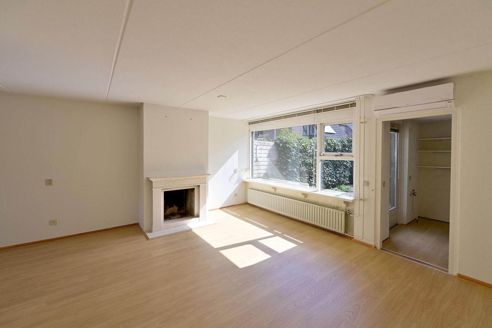 Jan ter Gouwweg 73, Naarden foto-4 blur