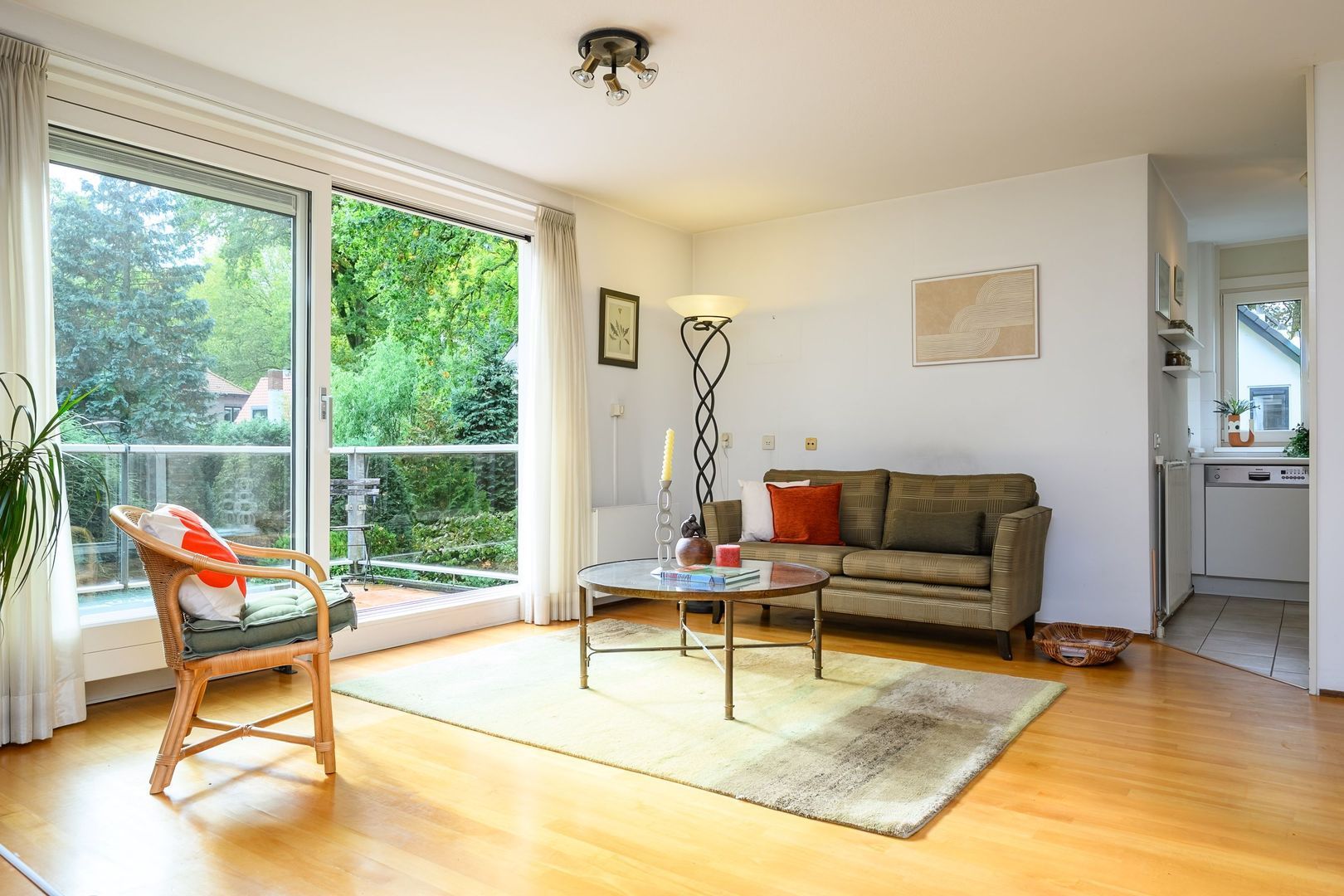 Eikbosserweg 183 L, Hilversum foto-2 blur