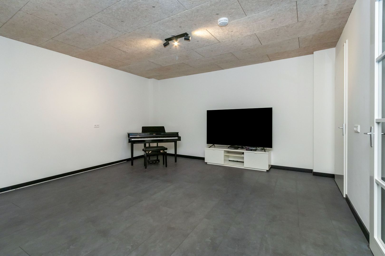 Kerkbrink 14, Hilversum foto-9 blur