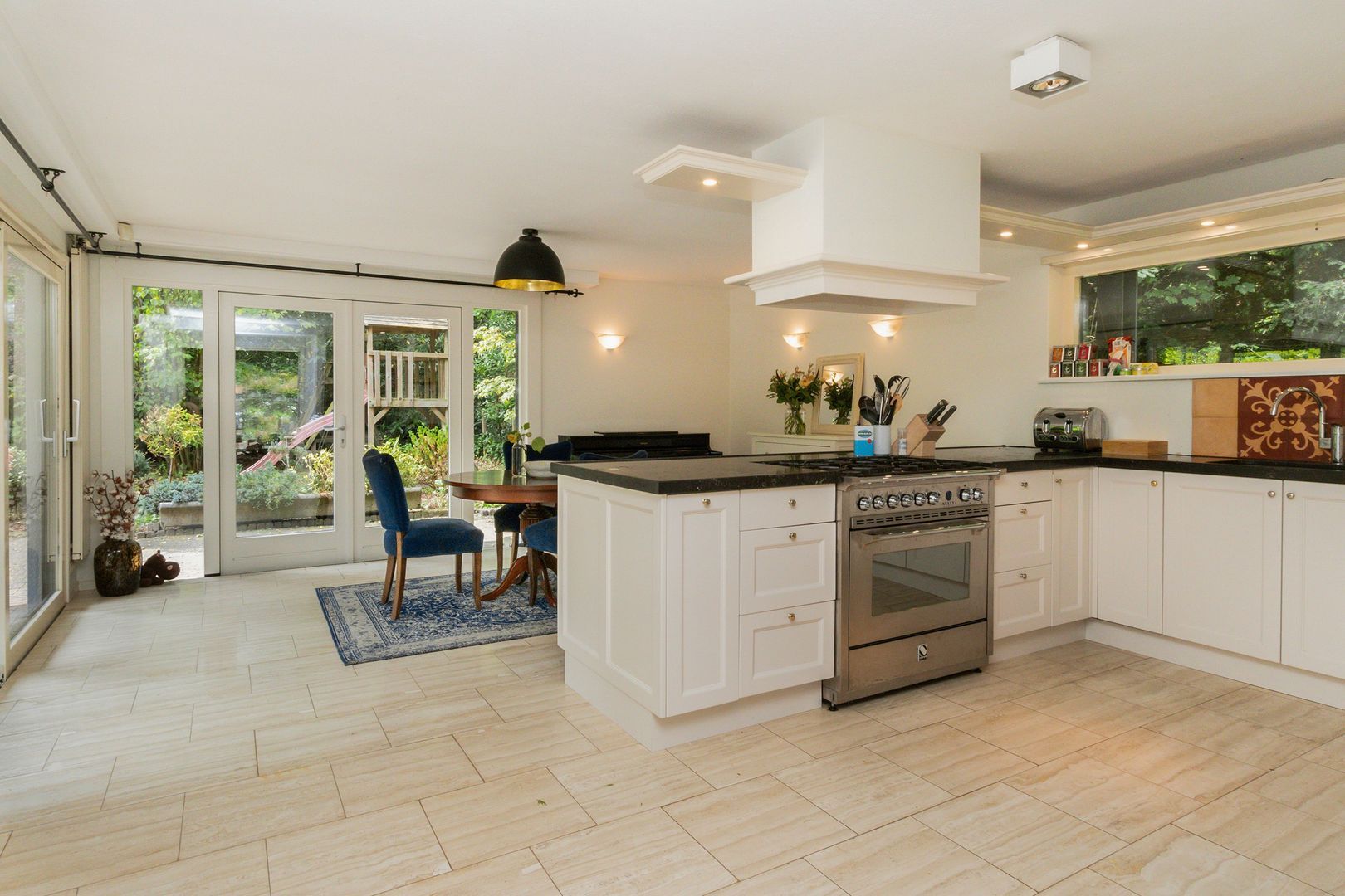 Noodweg 32 A, Hilversum foto-11 blur