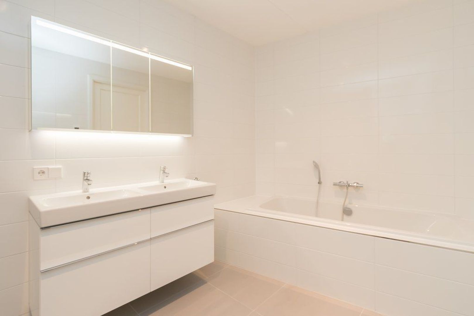 Vaartweg 182 B, Hilversum foto-13 blur