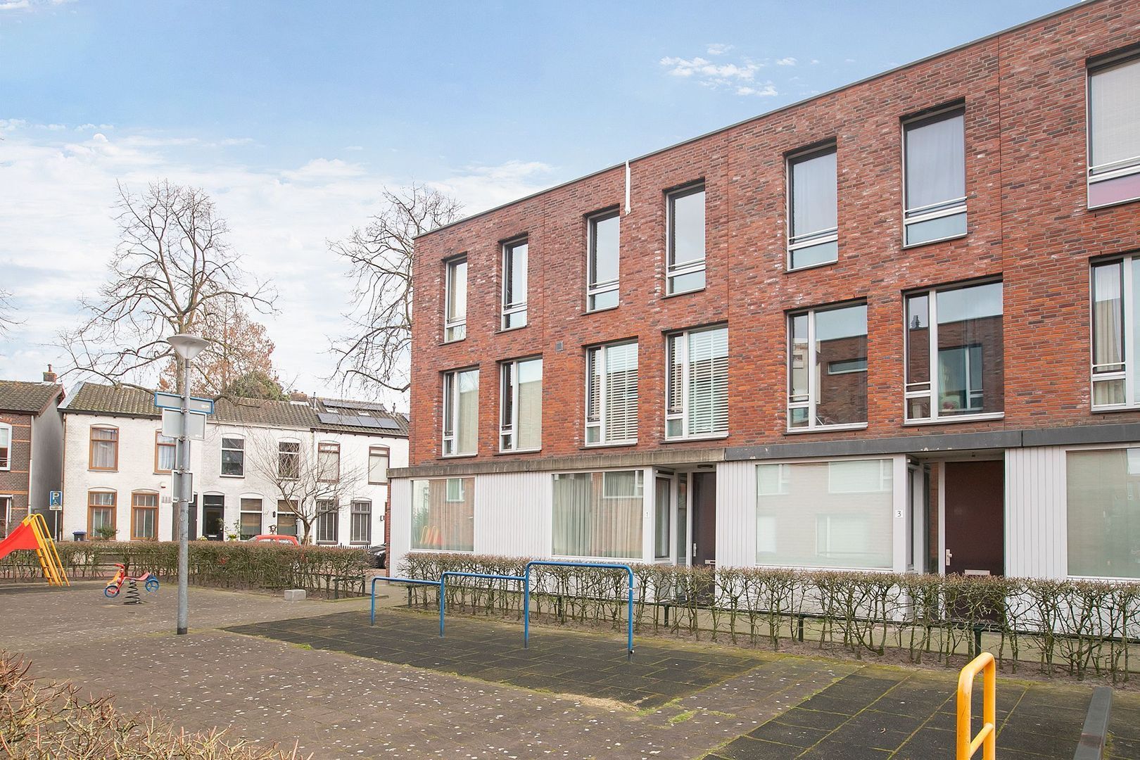 Buys Ballotstraat 1, Hilversum foto-23 blur