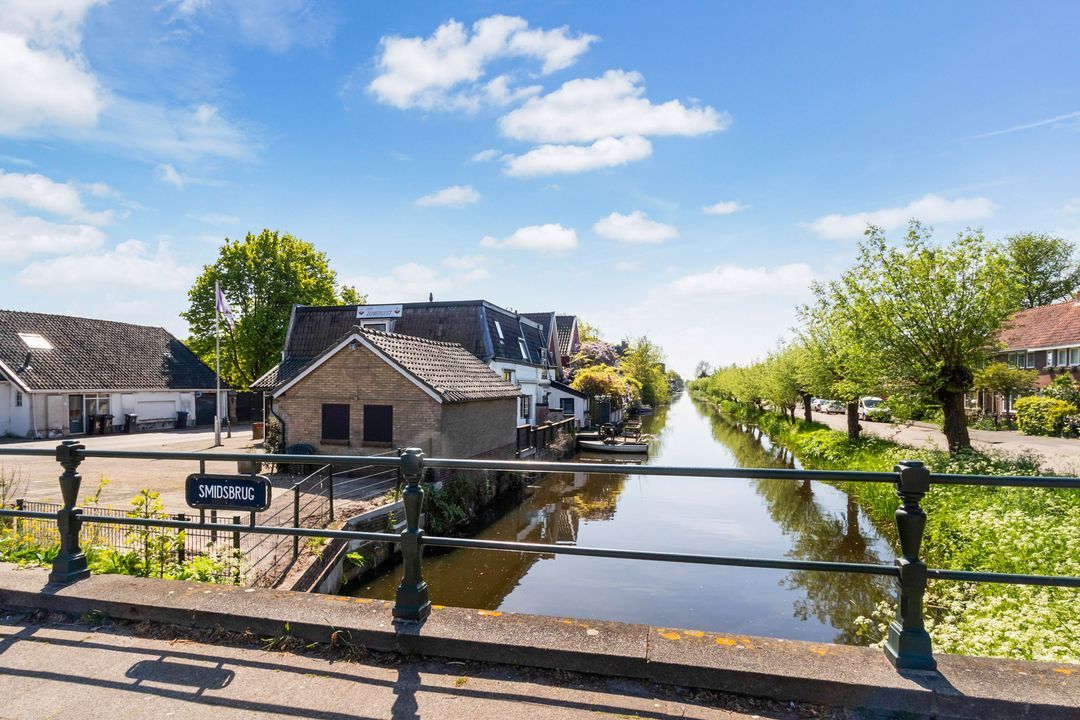 Zuidereinde 2, 's-Graveland