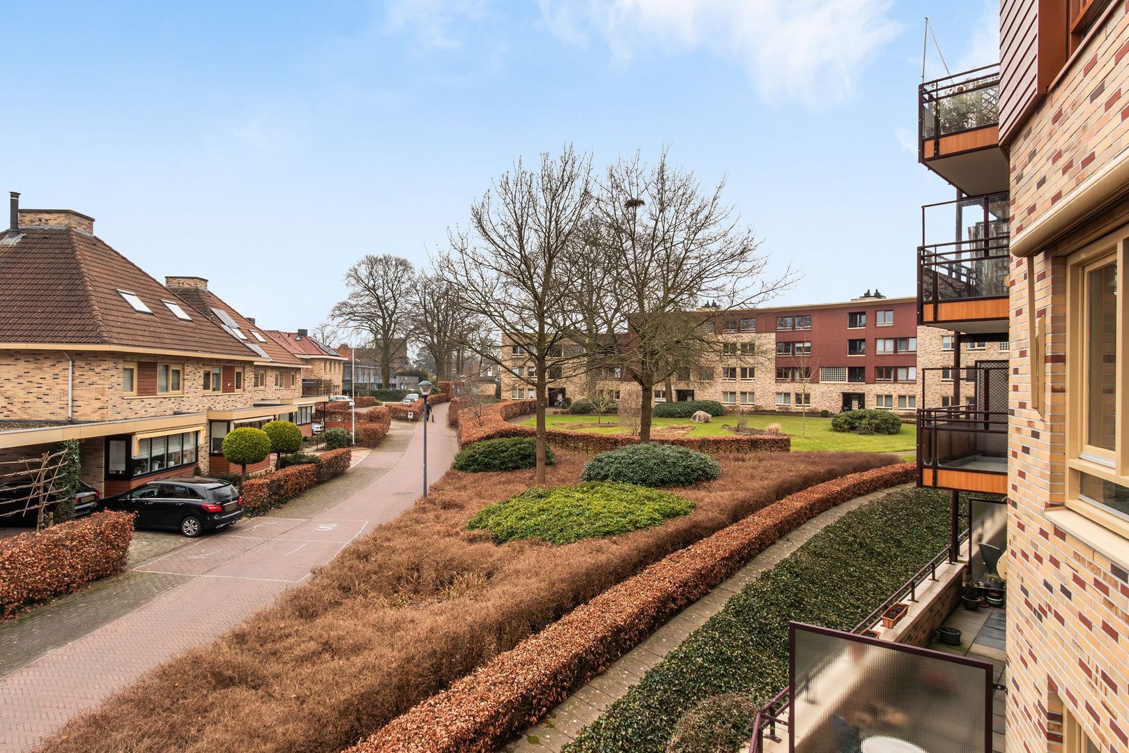 Laan van de Heelmeesters 29, Hilversum foto-12 blur