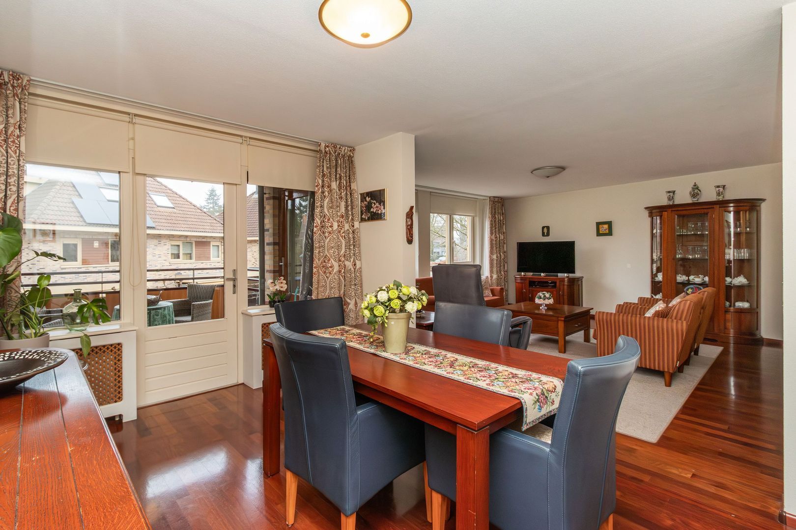 Laan van de Heelmeesters 29, Hilversum foto-6 blur