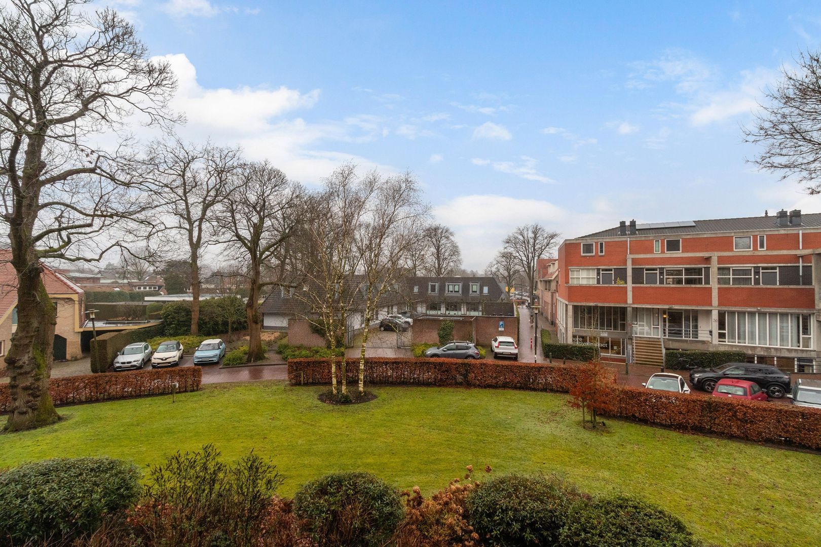 Pastoor Hendrikspark 35, Laren foto-10 blur