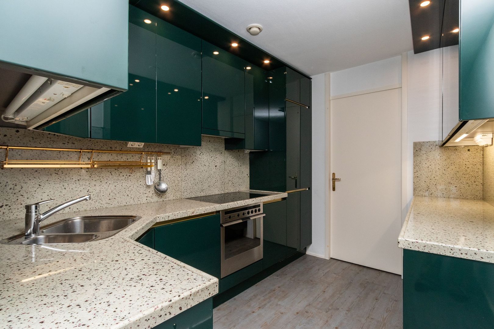 Pastoor Hendrikspark 35, Laren foto-8 blur