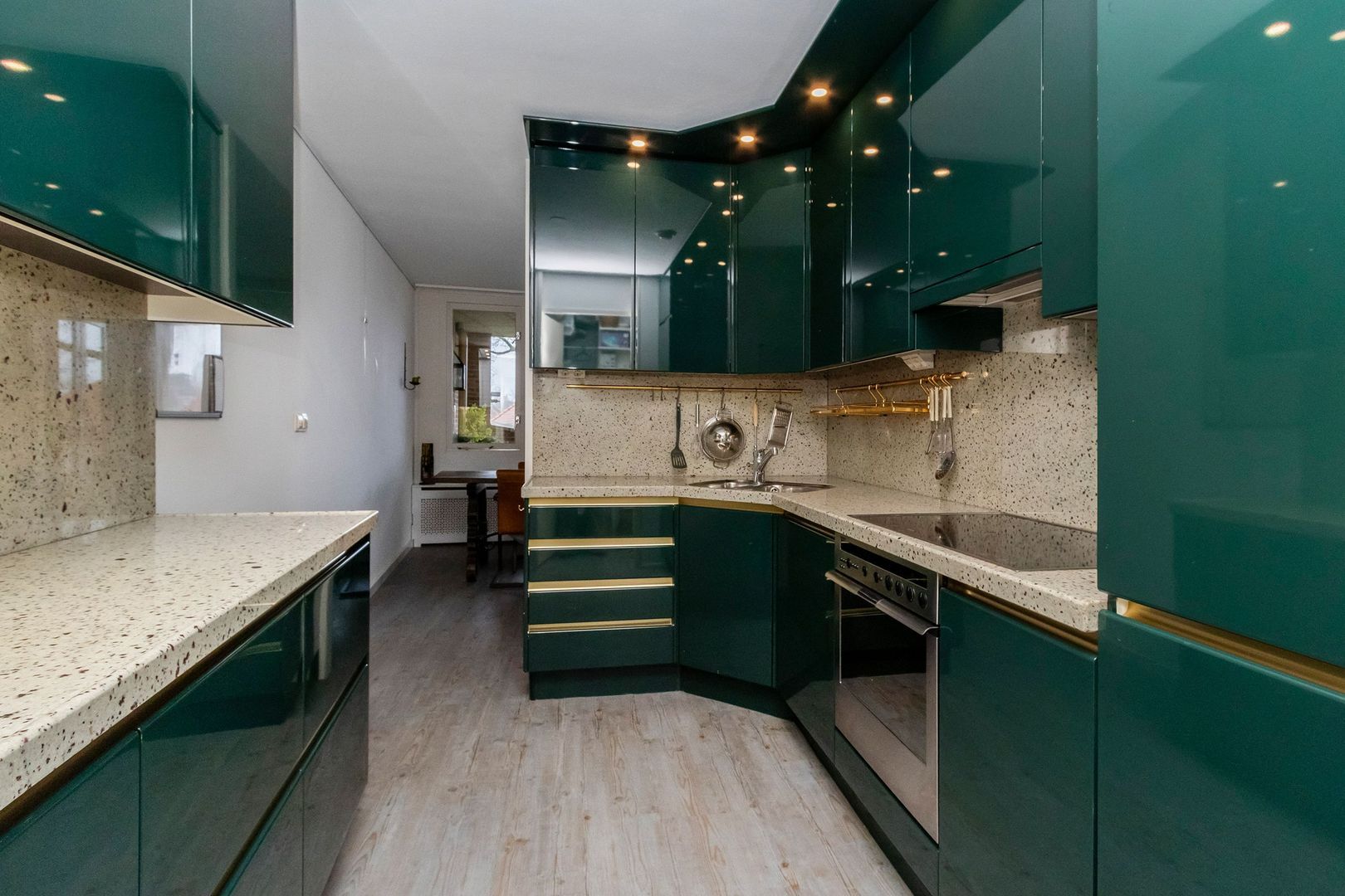 Pastoor Hendrikspark 35, Laren foto-7 blur