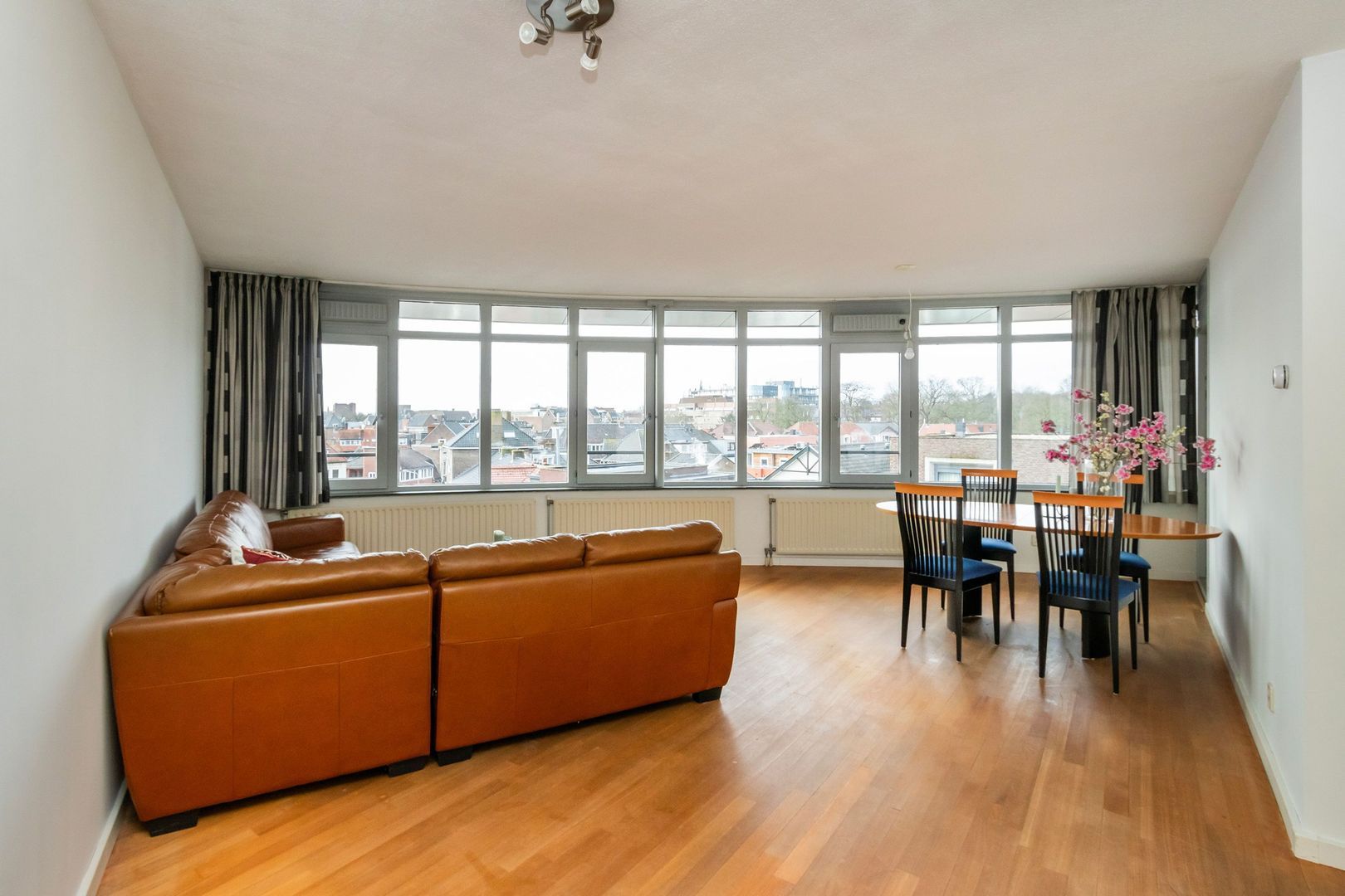 Langgewenst 129, Hilversum foto-5 blur