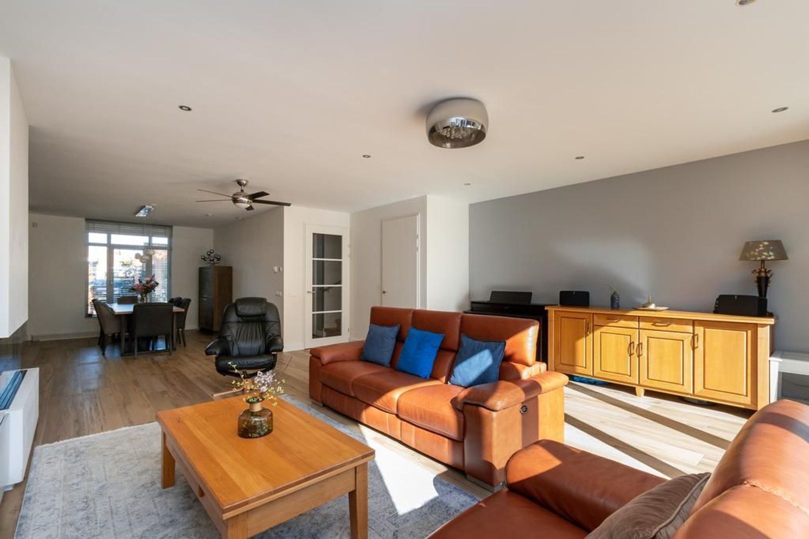 Lorentzweg 46 D1, Hilversum foto-4 blur