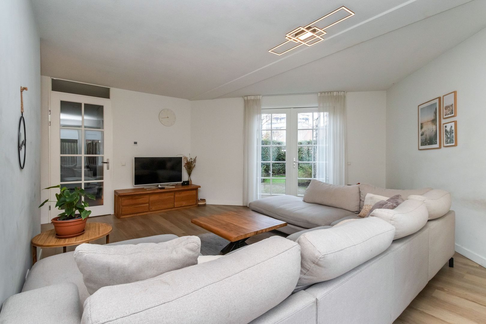 Merelstraat 1, Hilversum foto-1 blur