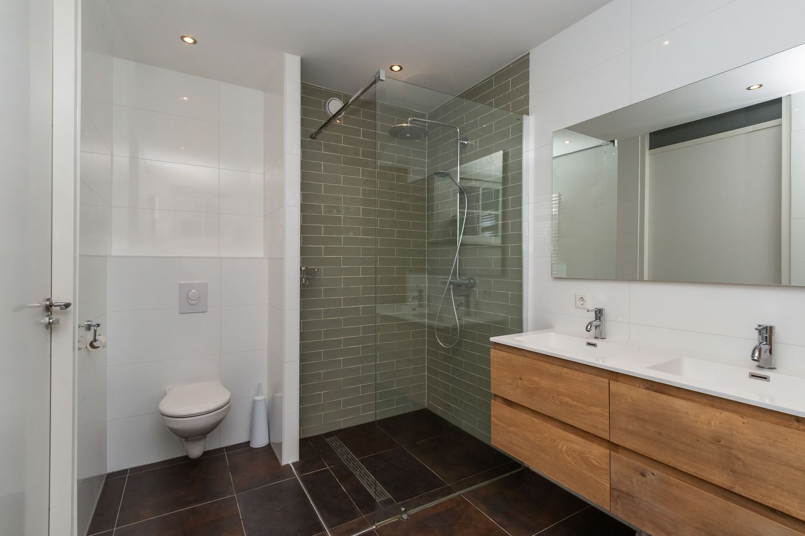 Merelstraat 1, Hilversum foto-14 blur