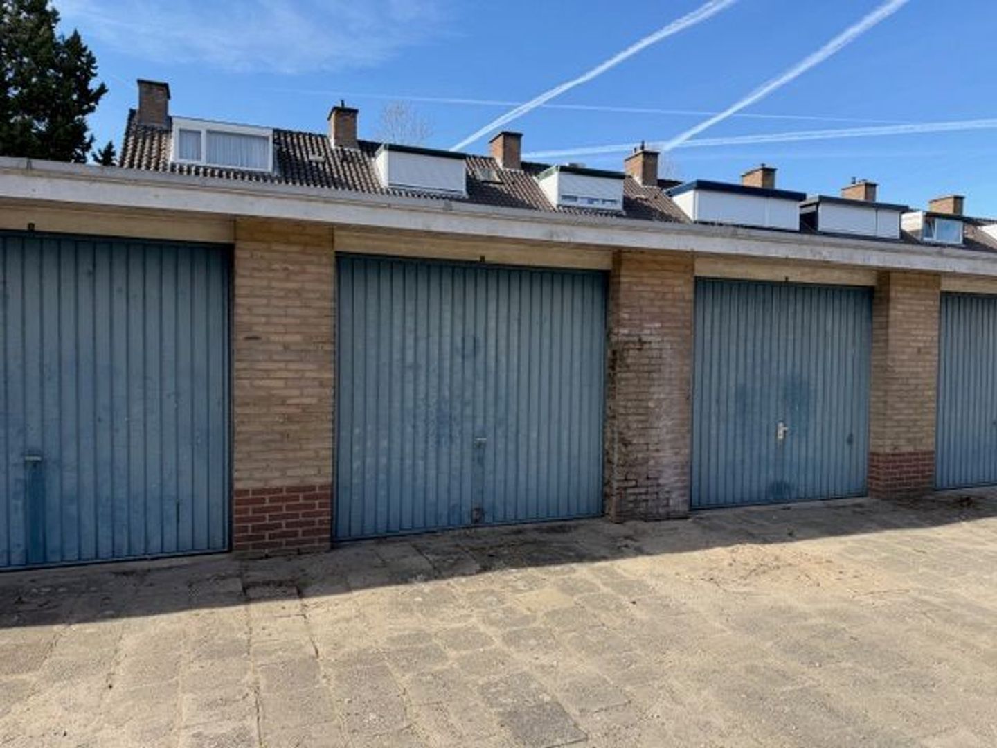 Willem Barentszweg 119 Garagebox 3 0 ong, Hilversum foto-2 blur