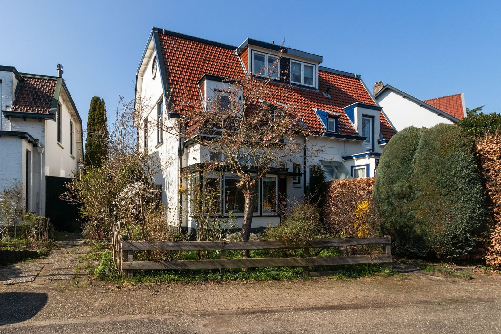 Spoorlaan 8, Bussum foto-0 blur