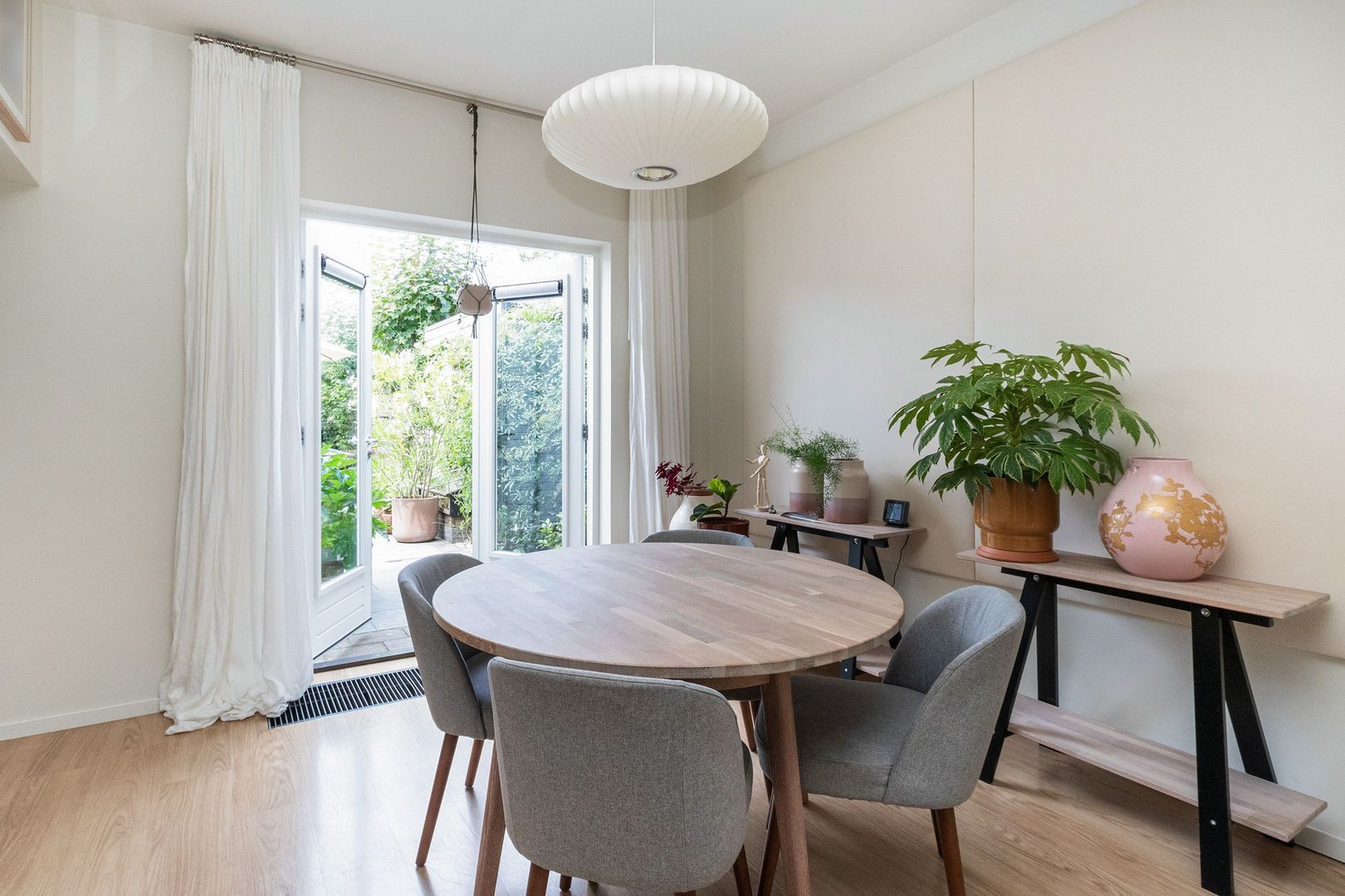 S. Hoogewerffstraat 51, Hilversum foto-7 blur