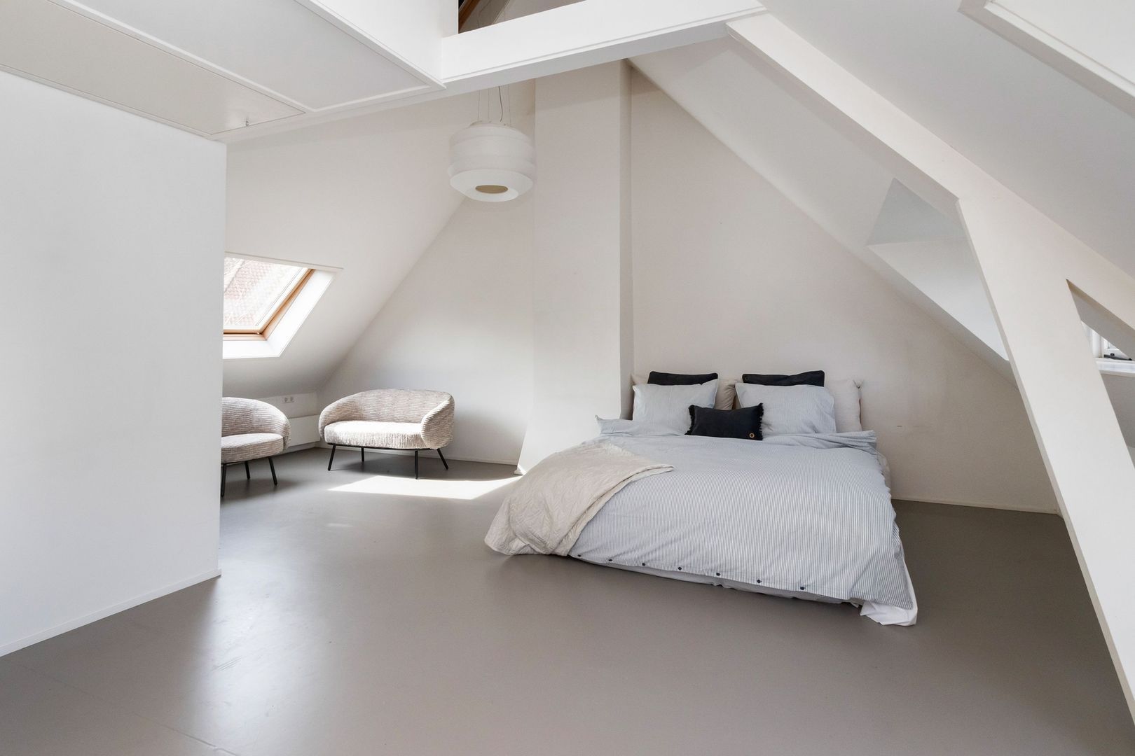 Celebeslaan 24, Hilversum foto-22 blur