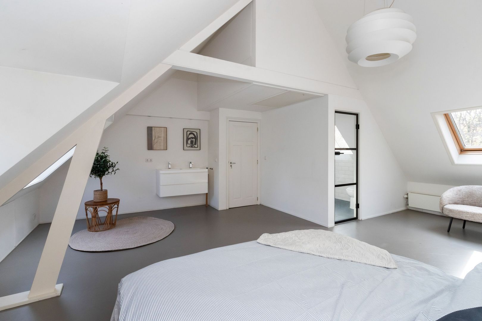 Celebeslaan 24, Hilversum foto-23 blur