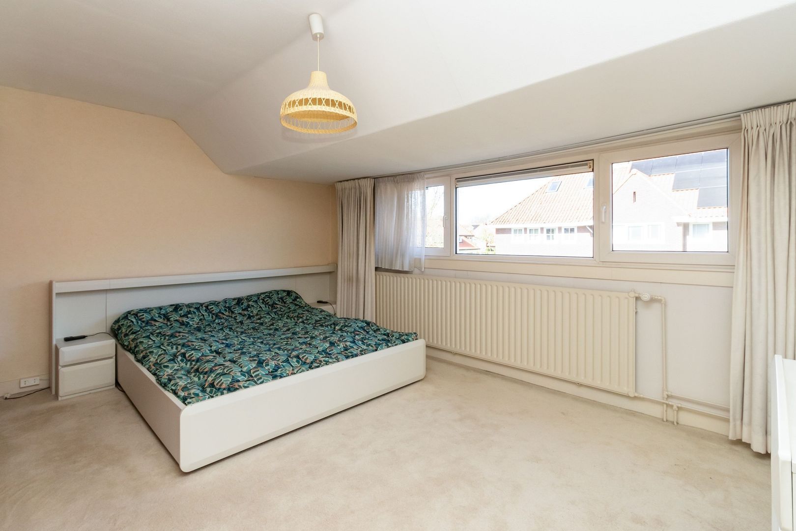 B. van Rooijenstraat 90, Naarden foto-10 blur