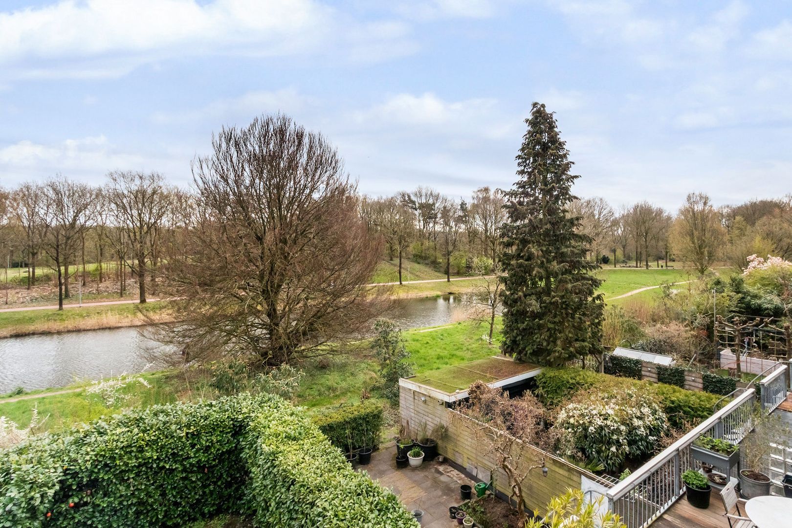 Giek 42, Huizen foto-23 blur