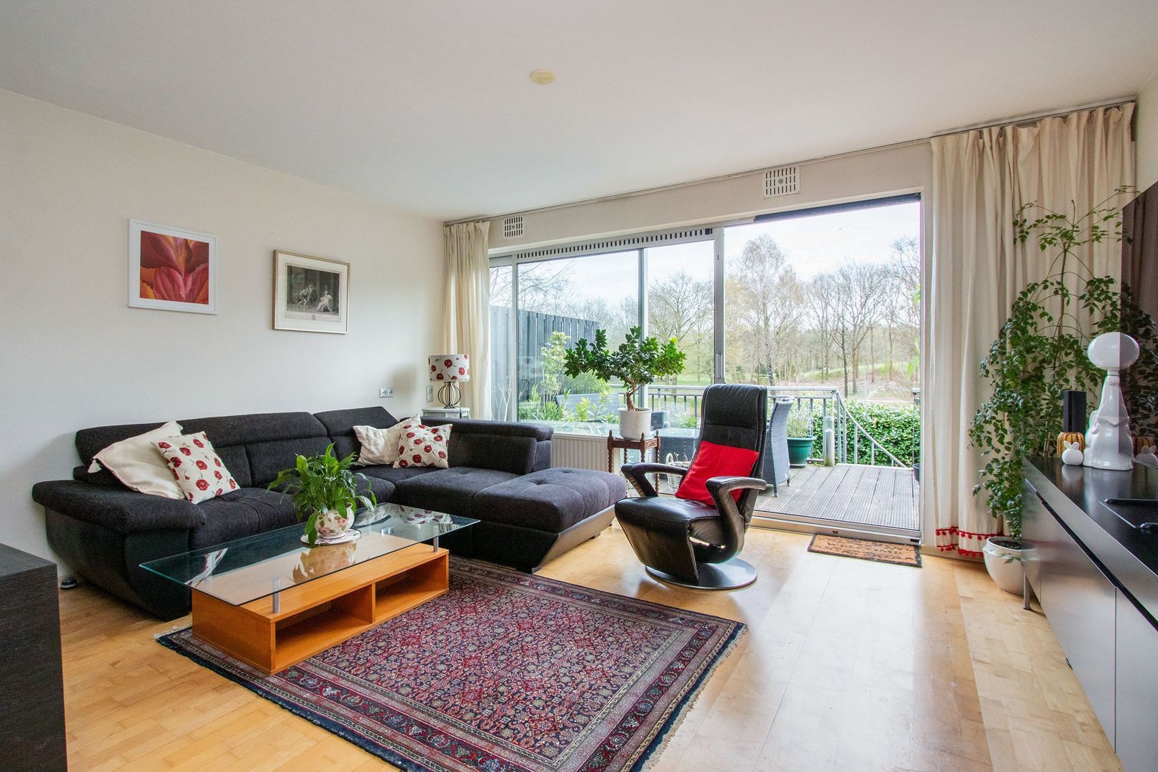 Giek 42, Huizen foto-7 blur