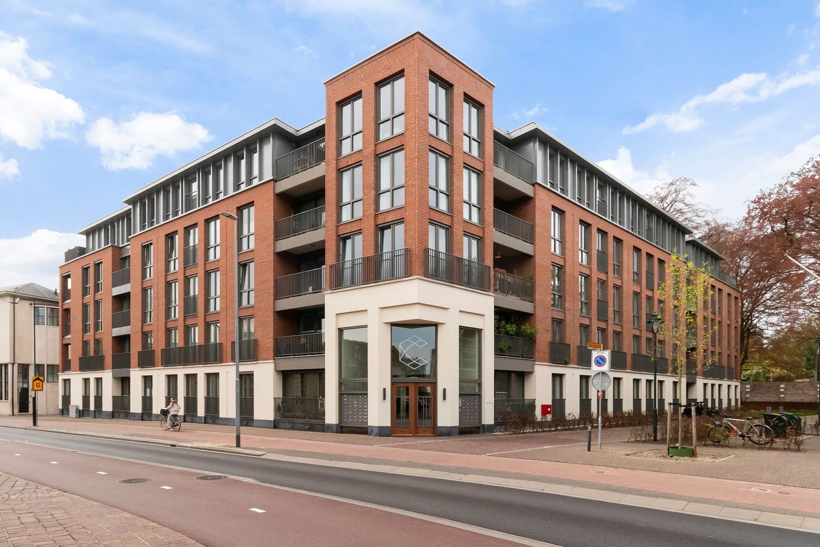 Oude Torenstraat 1 E10, Hilversum foto-0 blur