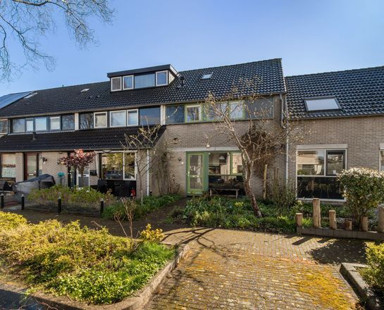 Hazenest 10, Kortenhoef