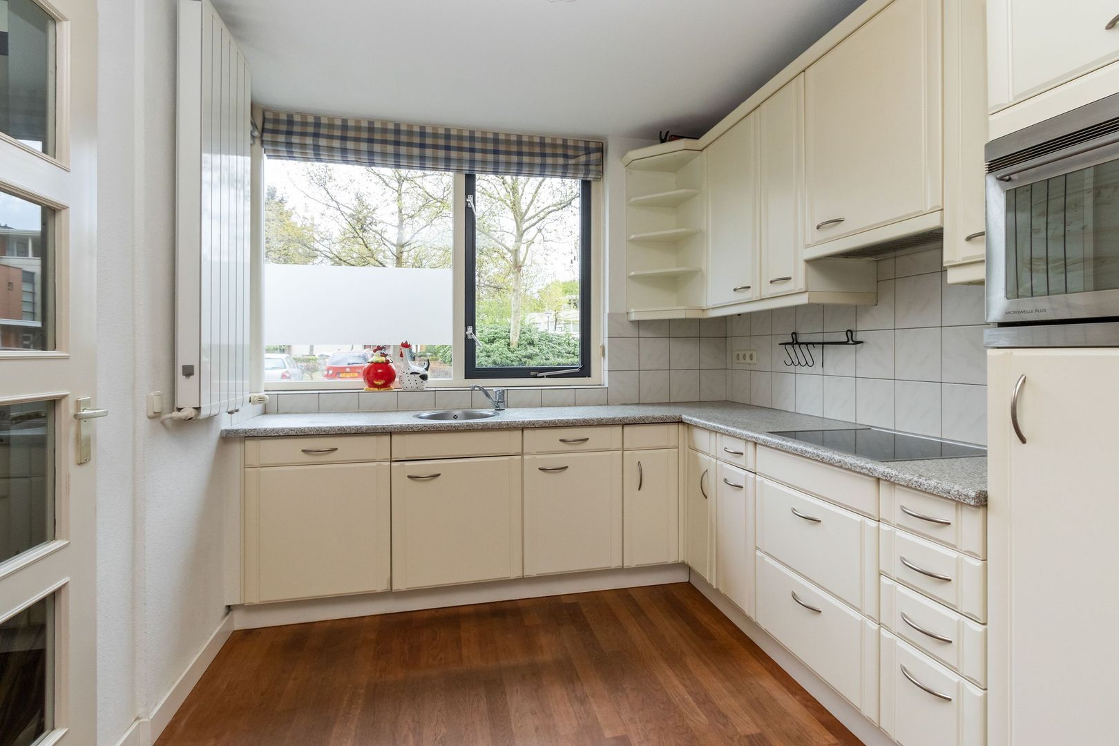 Plantage 28, Baarn foto-7 blur