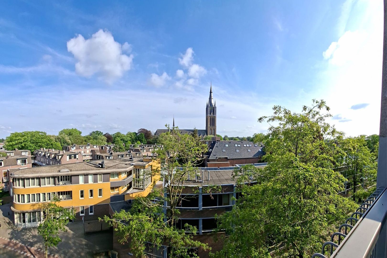 Groest 75 31, Hilversum foto-0 blur