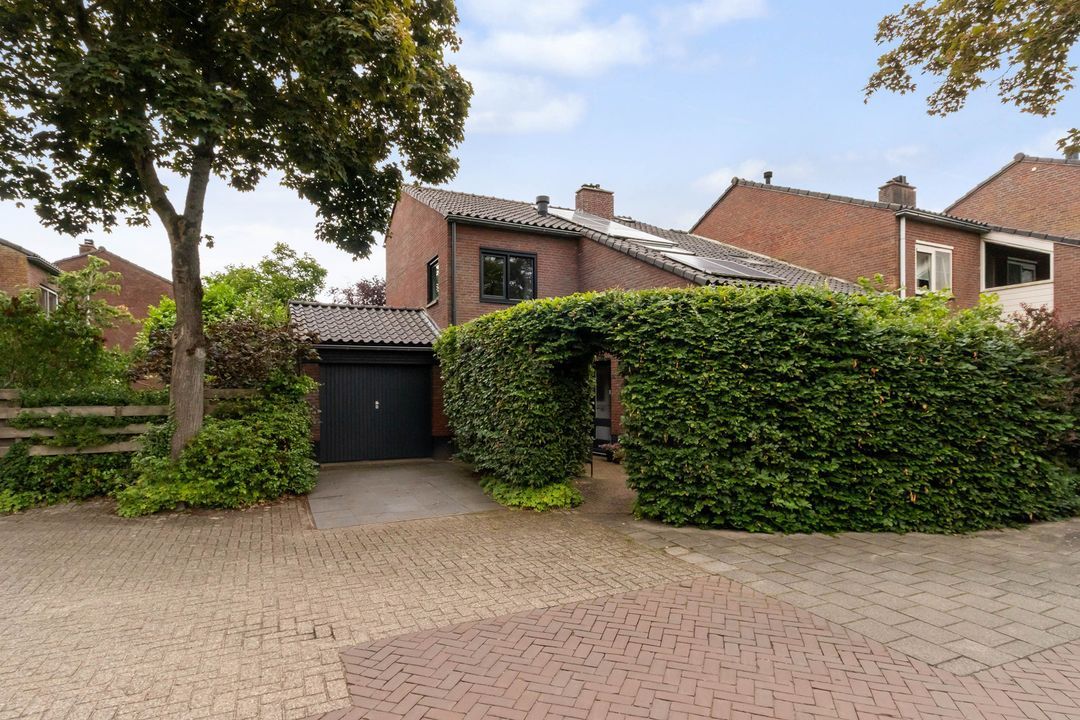 Goudwespmeent 55, Hilversum