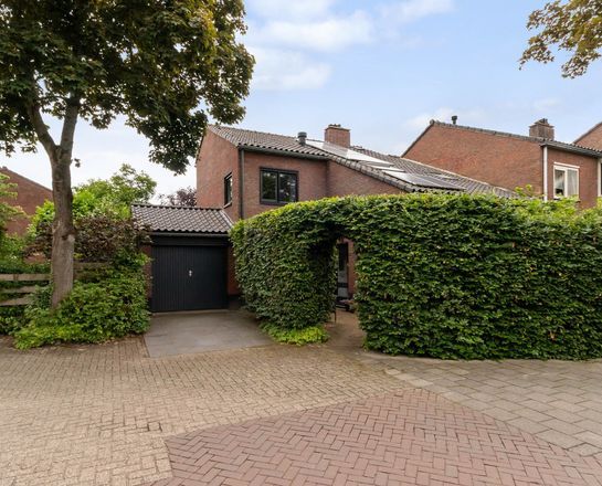 Goudwespmeent 55, Hilversum