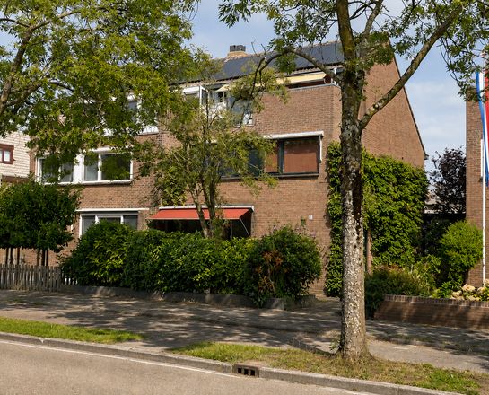Zuidsingel 57, Kortenhoef
