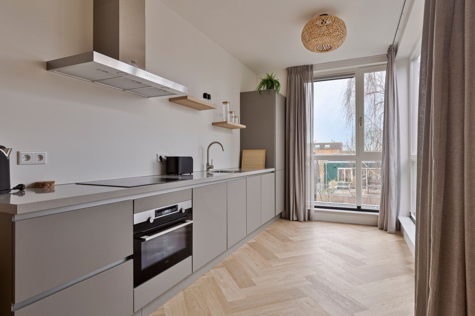 Willem de Zwijgerstraat 8 F, Rotterdam foto-9 blur
