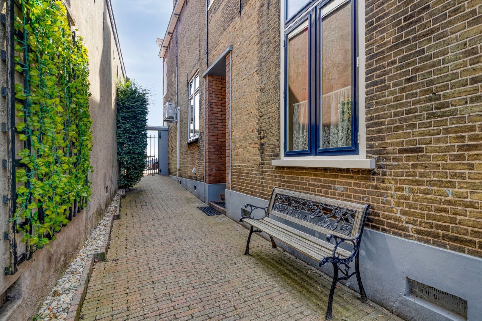 Voorstraat 112, Lekkerkerk foto-32 blur
