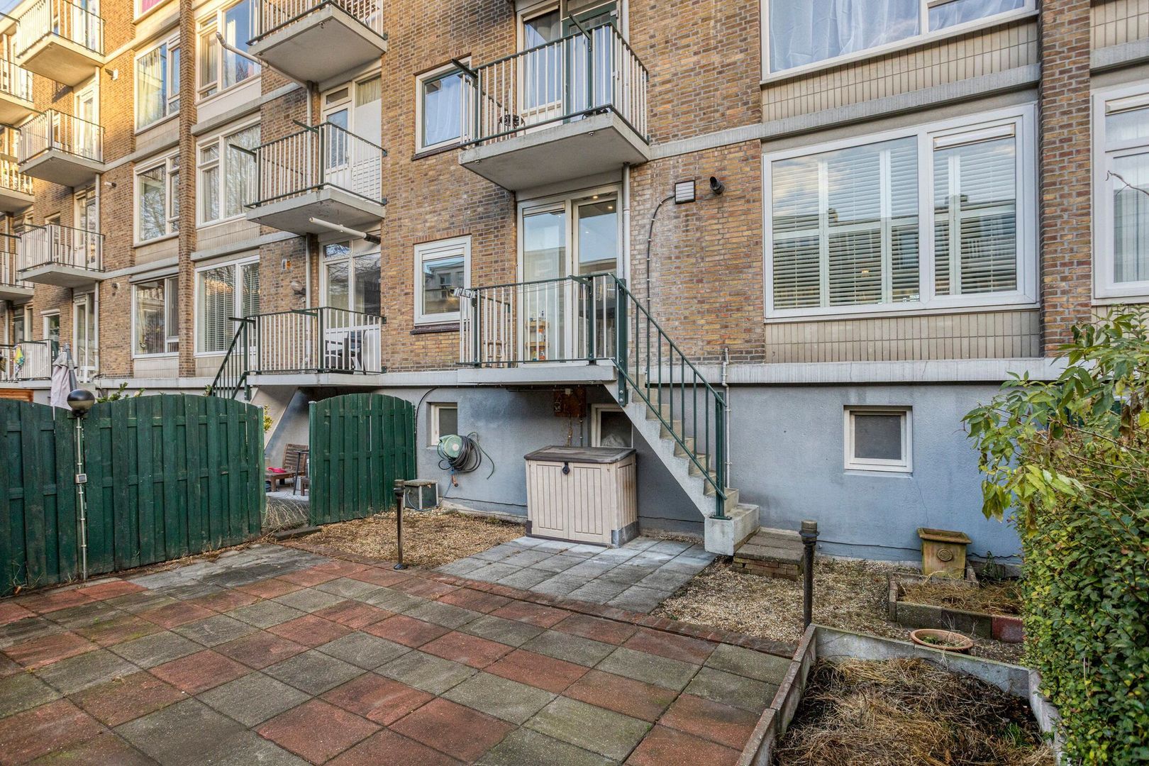 Newtonplein 53, Schiedam foto-16 blur