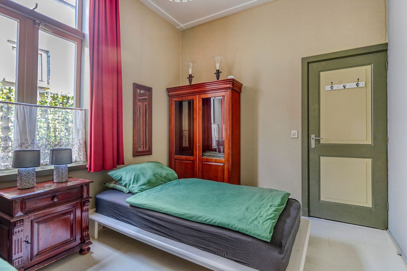 Voorstraat 112, Lekkerkerk foto-42 blur