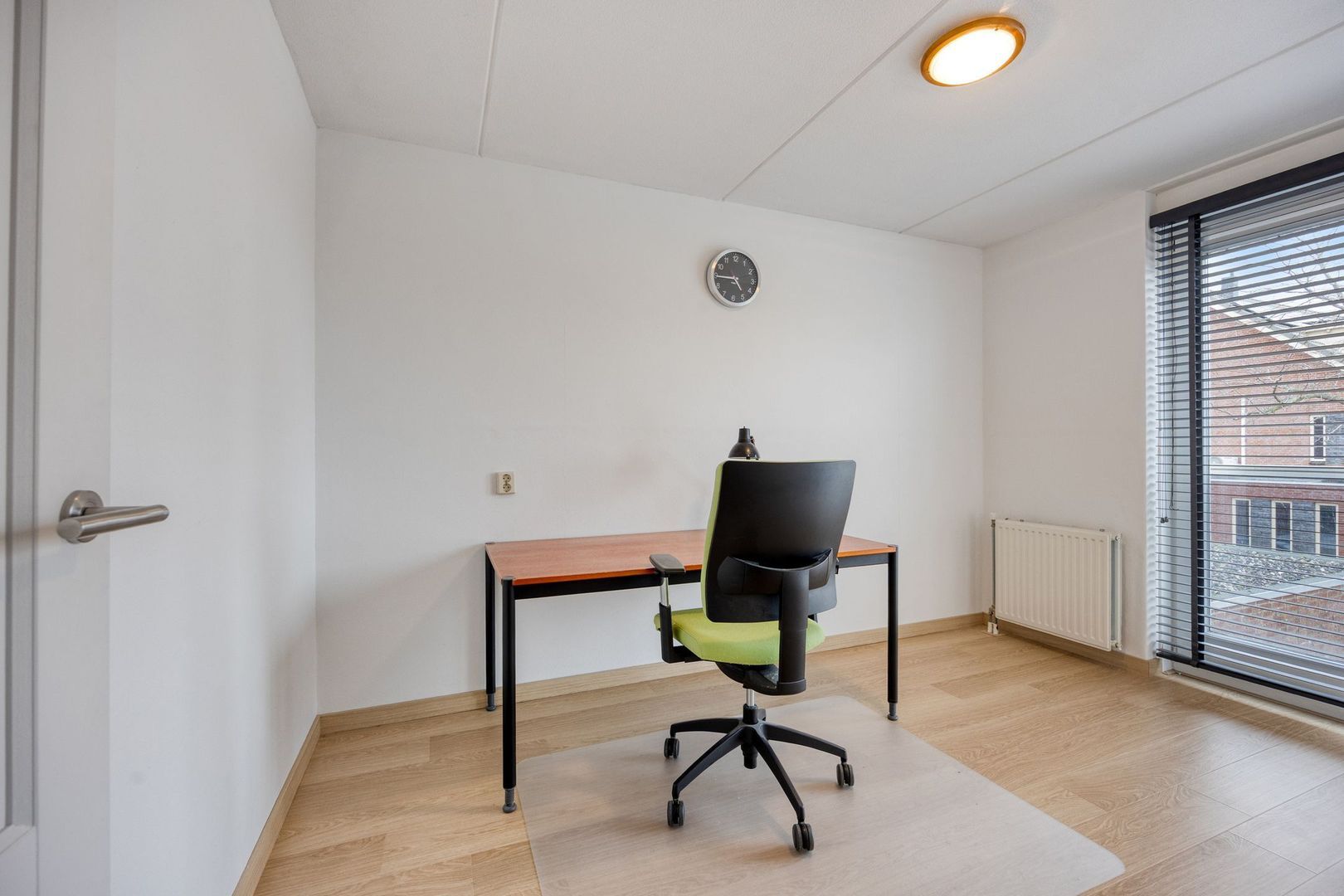 Smithaven 49, Barendrecht foto-17 blur