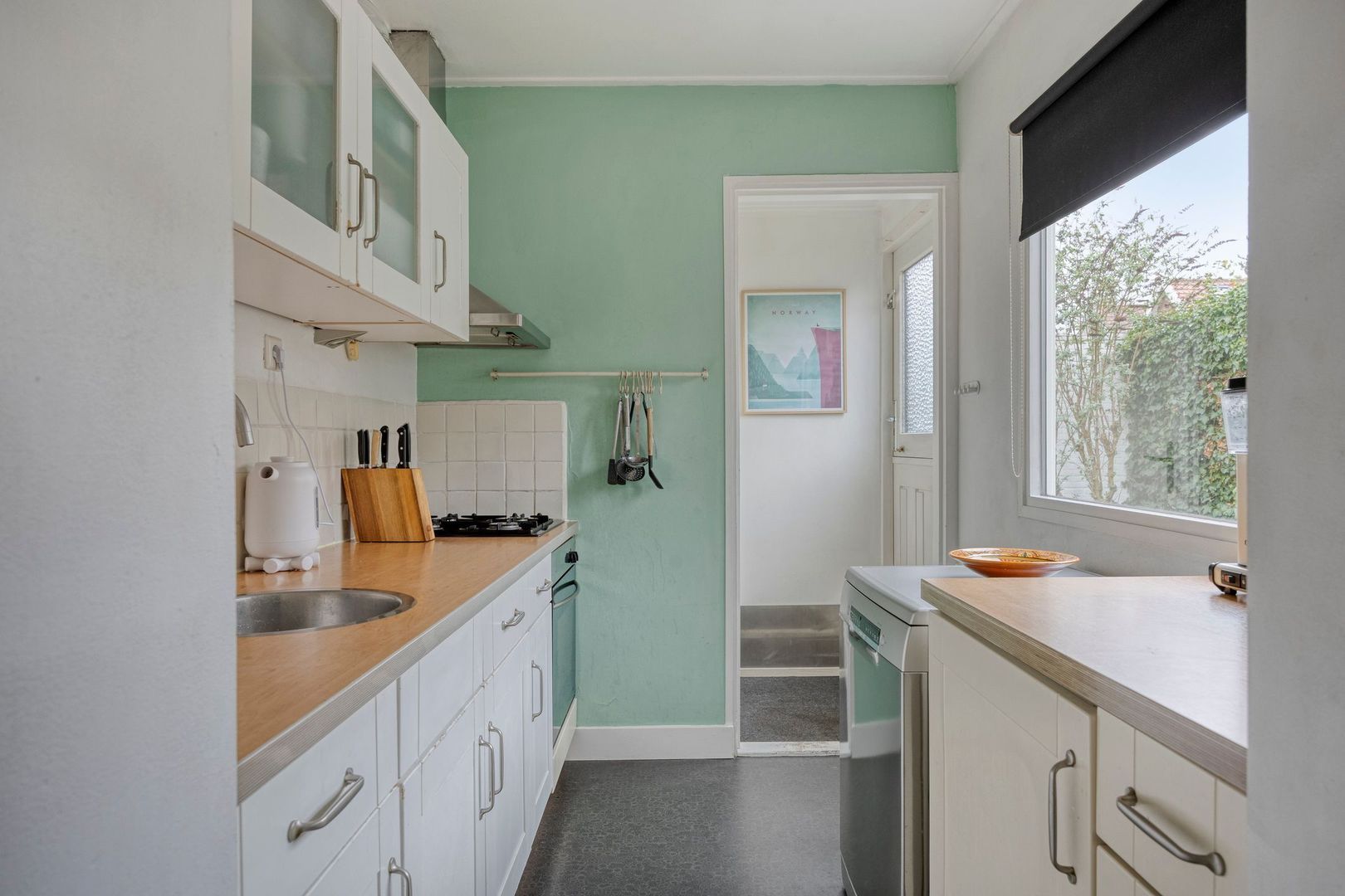 Prins Bernhardstraat 2, Hendrik-Ido-Ambacht foto-9 blur