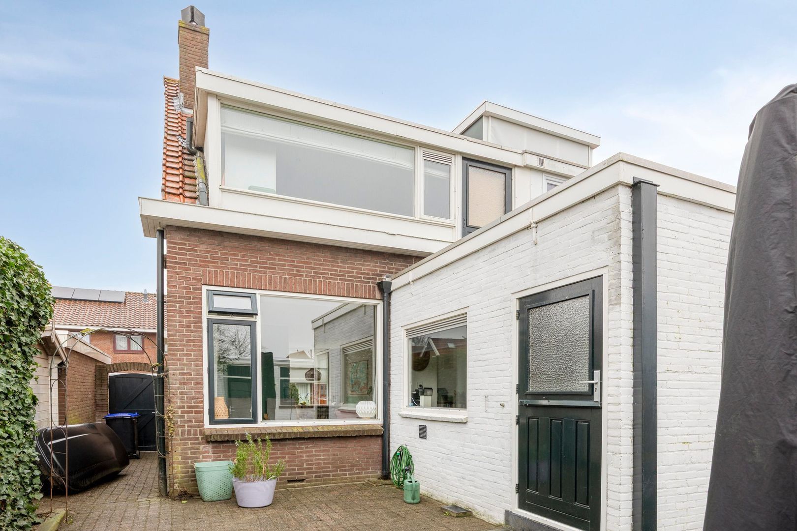 Prins Bernhardstraat 2, Hendrik-Ido-Ambacht foto-1 blur