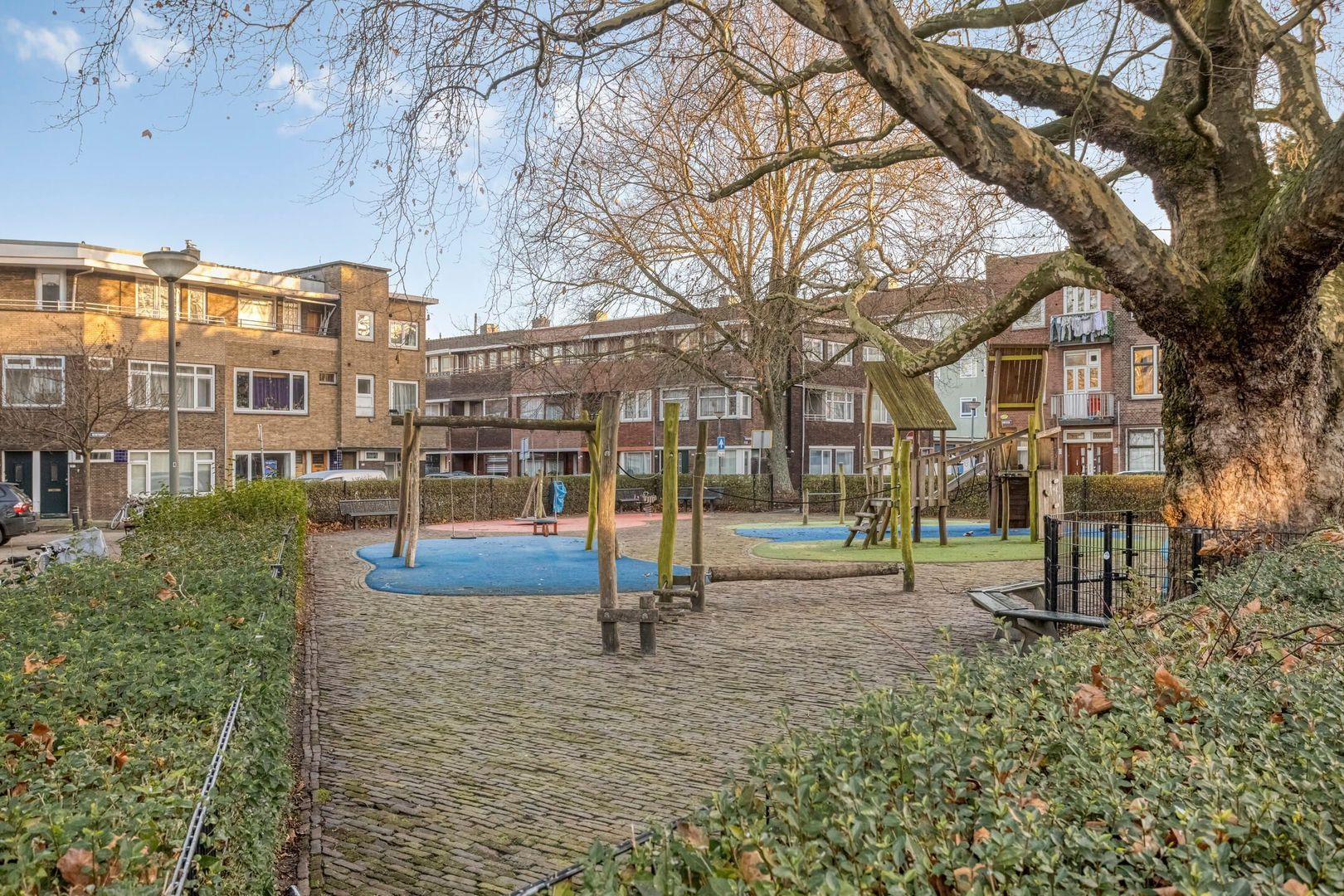 Newtonplein 53, Schiedam foto-19 blur