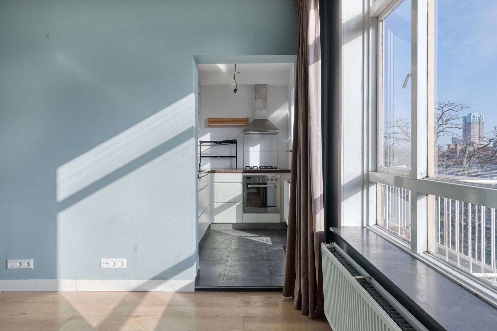 Bernardus Gewinstraat 28 D, Rotterdam foto-2 blur