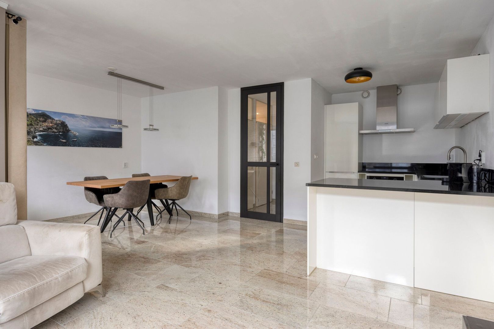 Oostmaaslaan 45 F, Rotterdam foto-1 blur