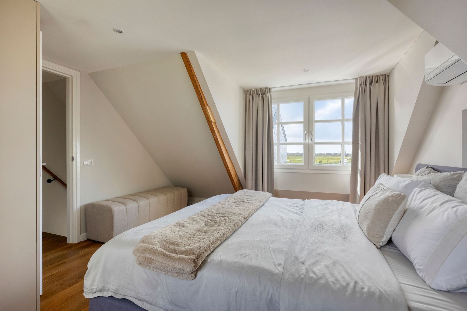 Delftweg 290, Rotterdam foto-24 blur